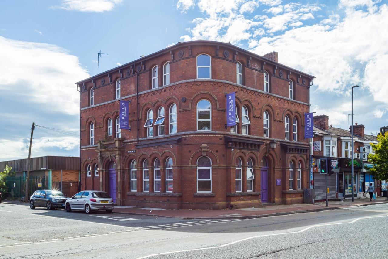 Pillo Rooms Serviced Apartments - Salford マンチェスター エクステリア 写真
