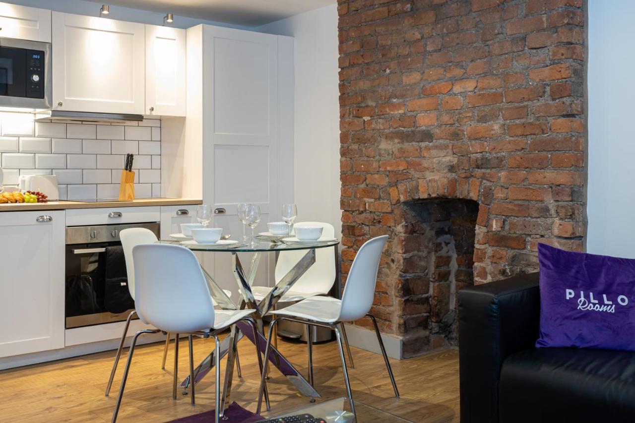 Pillo Rooms Serviced Apartments - Salford マンチェスター エクステリア 写真