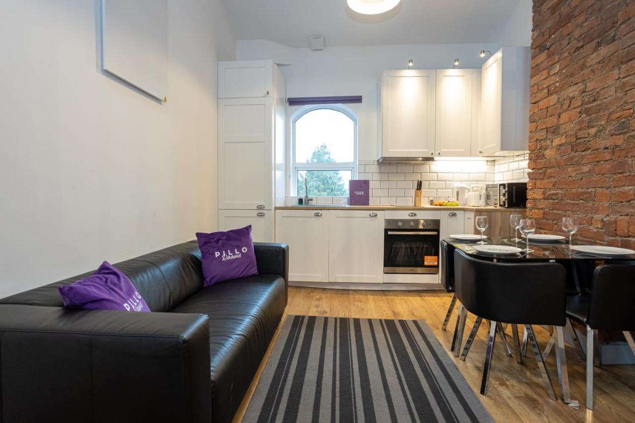 Pillo Rooms Serviced Apartments - Salford マンチェスター エクステリア 写真