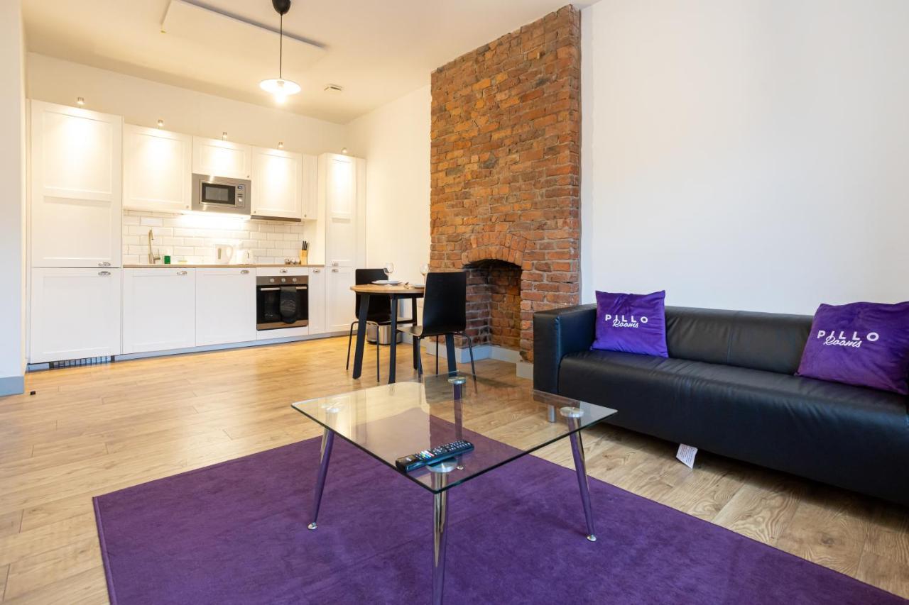 Pillo Rooms Serviced Apartments - Salford マンチェスター エクステリア 写真