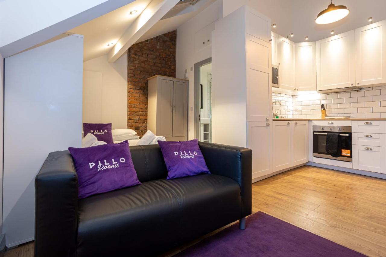 Pillo Rooms Serviced Apartments - Salford マンチェスター エクステリア 写真