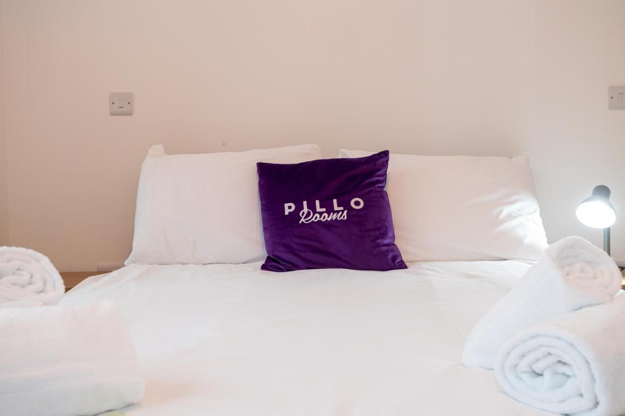 Pillo Rooms Serviced Apartments - Salford マンチェスター エクステリア 写真